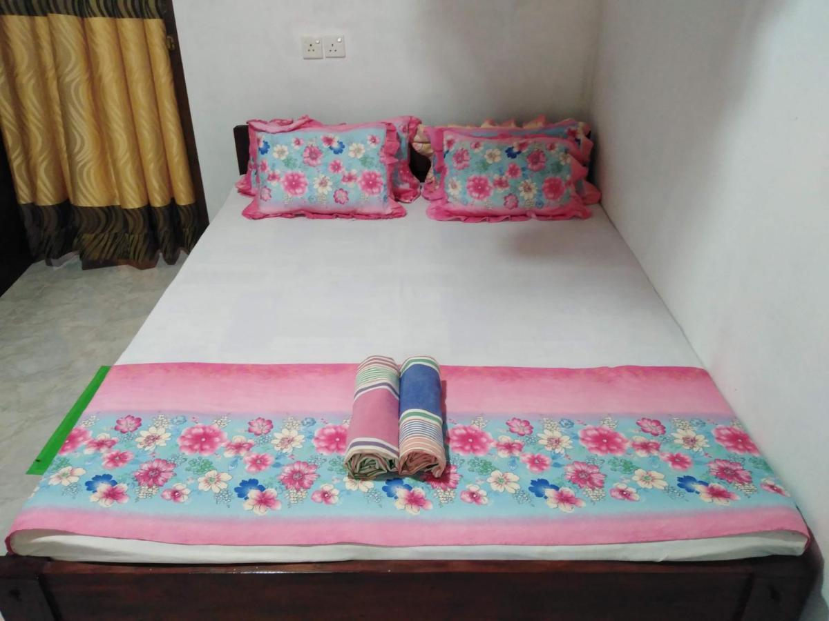 Deniyaya Guest House 部屋 写真